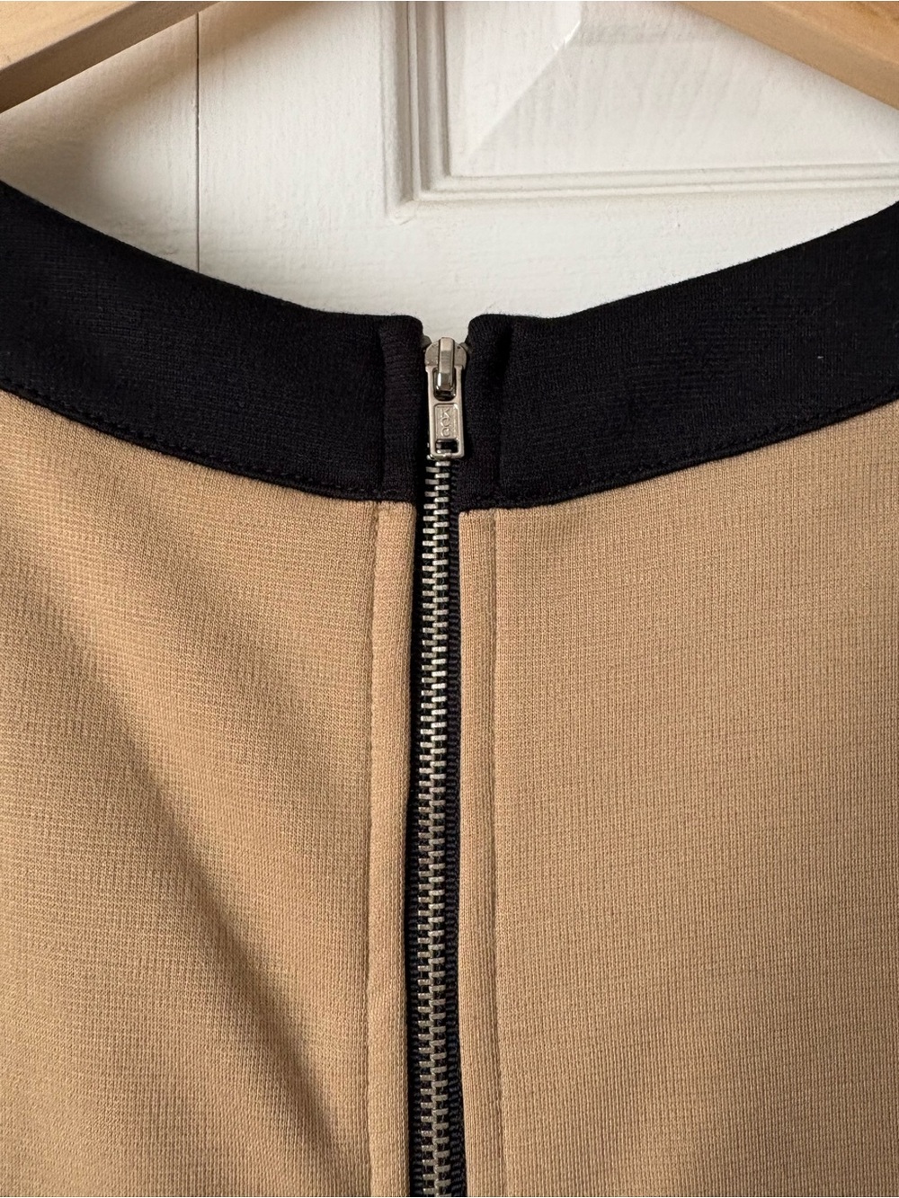 London Times Sleeveless Colorblock Sheath Dress in Black, Cream & Tan - Picture 7 of 7
